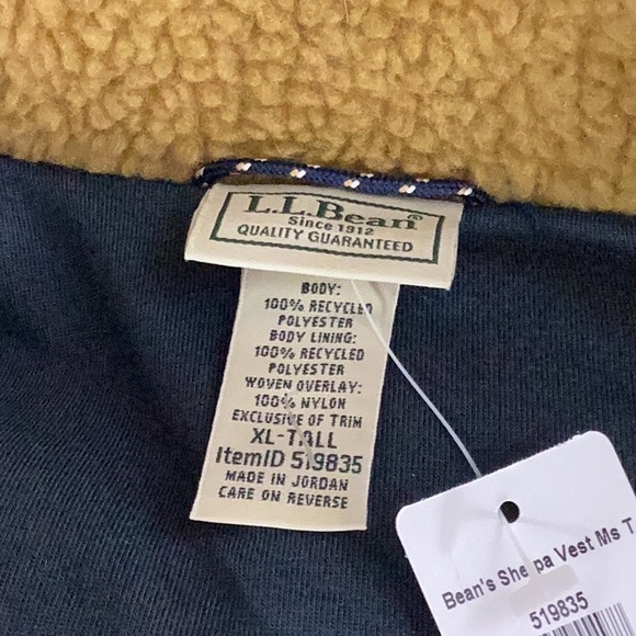 NWT Mens L.L.BEAN Sherpa Vest Antique Gold With Navy Size XL Tall - Picture 8 of 9